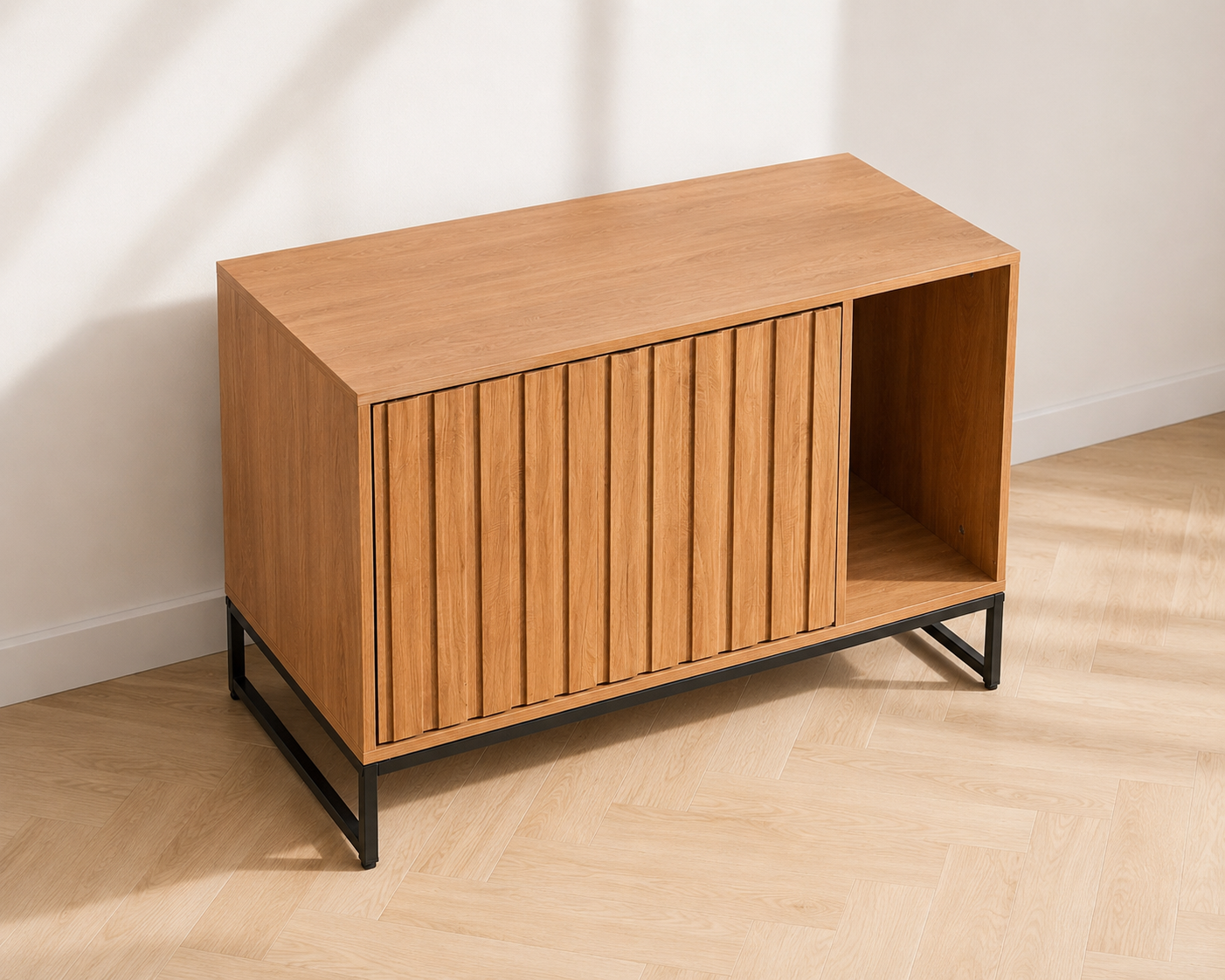 Cat Litter Box Enclosure Cabinet with Slat Door & Storage — 31.5" | Velnesto
